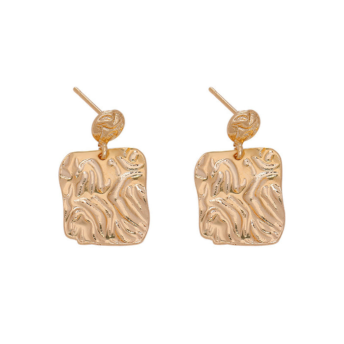 Wholesale Retro exaggerated metal earrings, geometric diamond shaped long earrings, fashionable temperament earrings