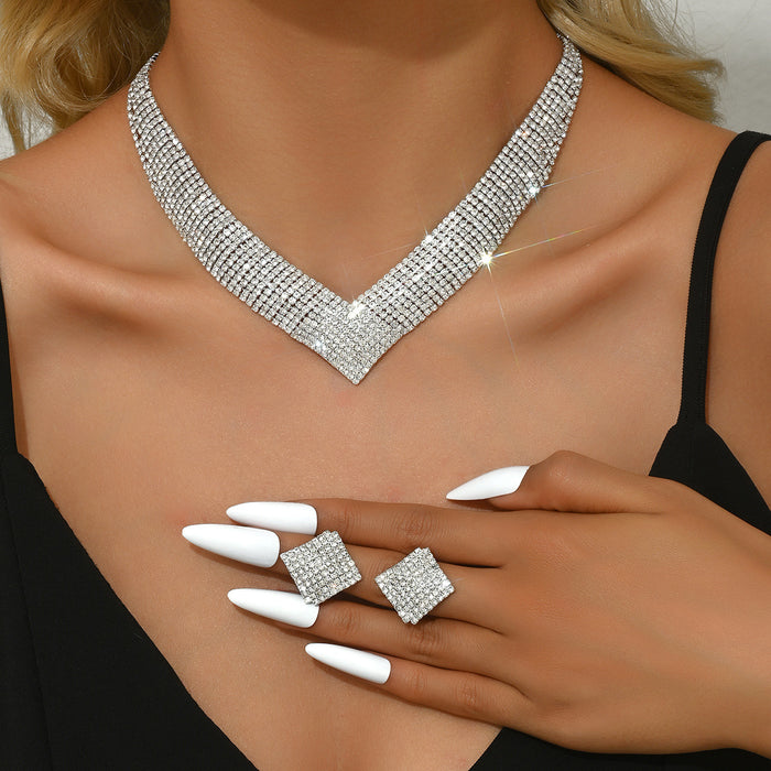 Wholesale two-piece jewelry set Exaggerated dazzling diamond necklace and earrings