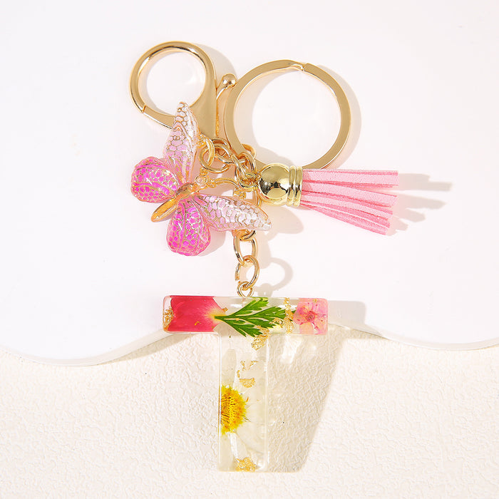 Wholesale Glue Dried Flower English 26 Letter Keychain Daisy Petal Letter Keychain  Pendant