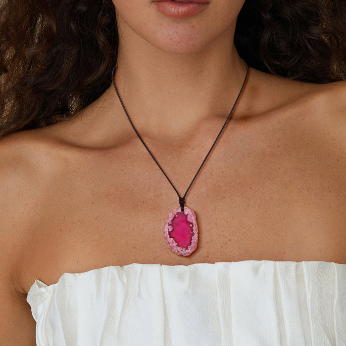 Wholesale Stone and agate slice necklace energy stone irregular pendant birthstone necklace