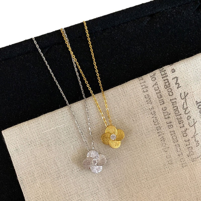 Wholesale Filigree Zircon Flower long necklace