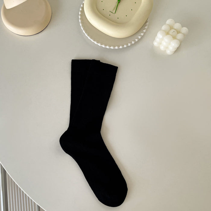 Wholesale Thin pile socks with hollow out versatile center tube