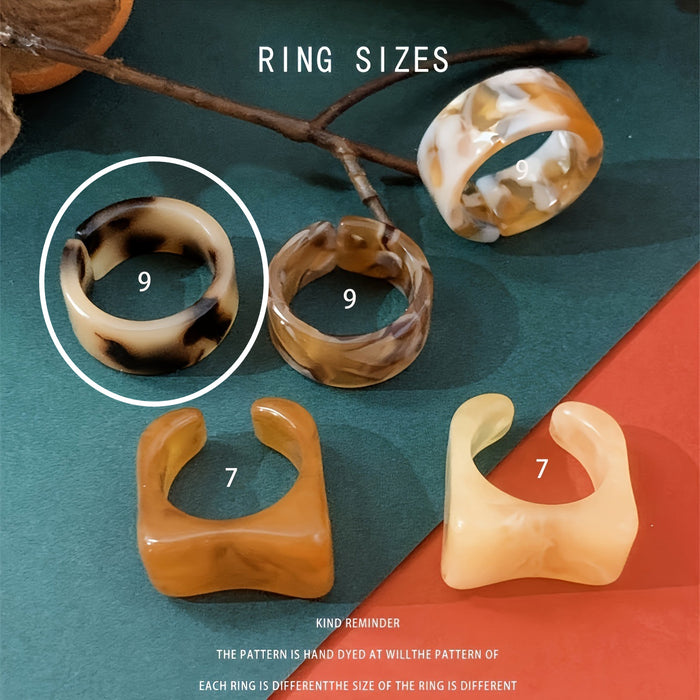 Wholesale Retro amber resin ring with minimalist ring and bracelet