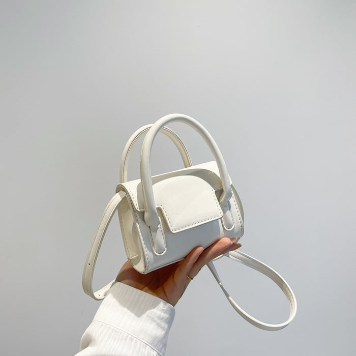 Wholesale Handheld small bag, women's new fashion trend, stylish and versatile