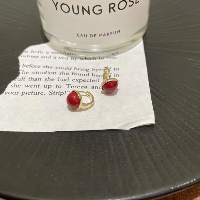 Wholesale white pearl ear buckle niche small all-match new earrings for women