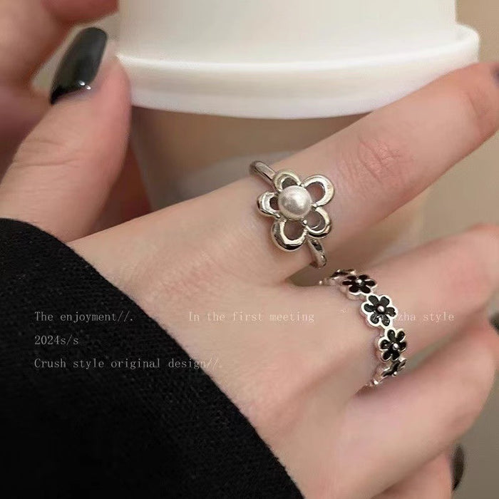 Wholesale Black Glaze Small Flower Opening Ring Sweet Retro All-match Ring