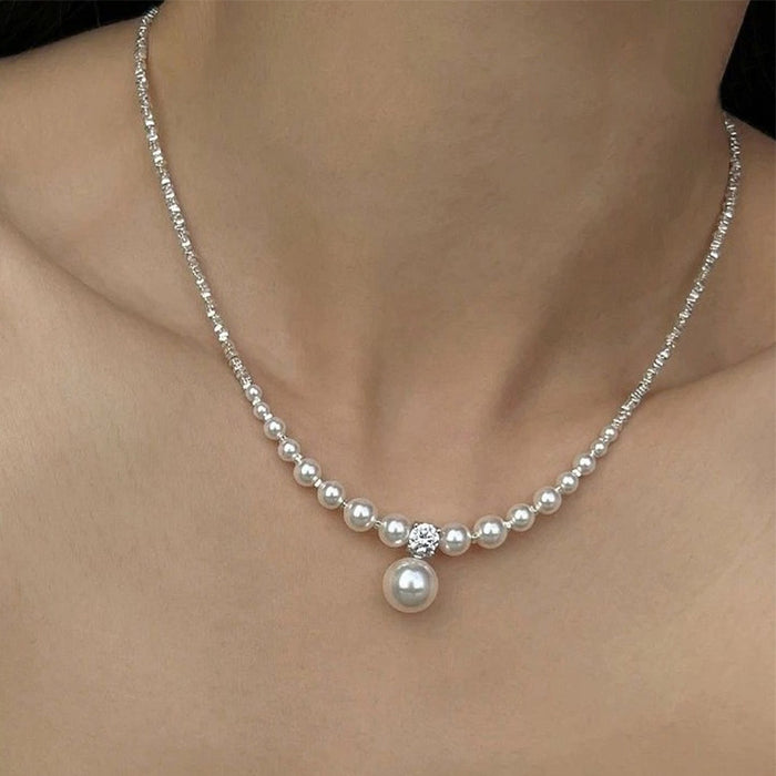 Wholesale  Broken Silver Metal Pearl Necklace Women's Retro  All-match Elegant Necklace Chain Clavicle Chain
