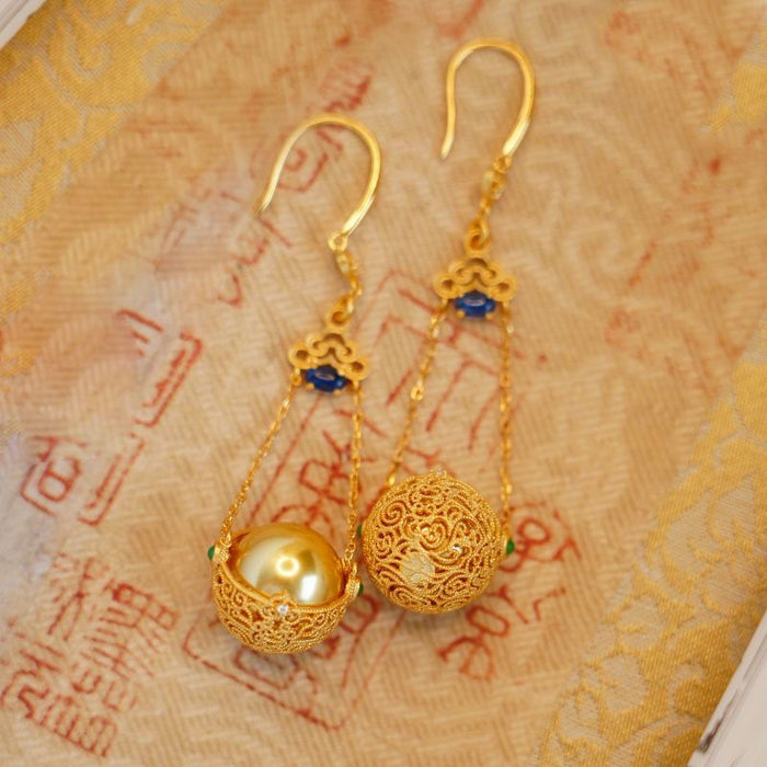 Wholesale Fashionable retro earrings, classical and elegant