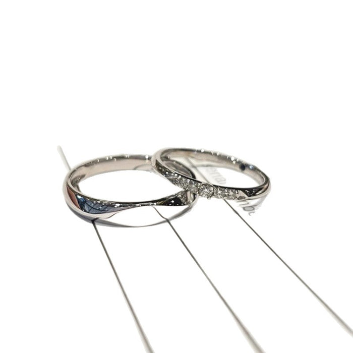 Wholesale New minimalist plain circle couple ring with micro inlaid zircon, trendy and versatile bright surface