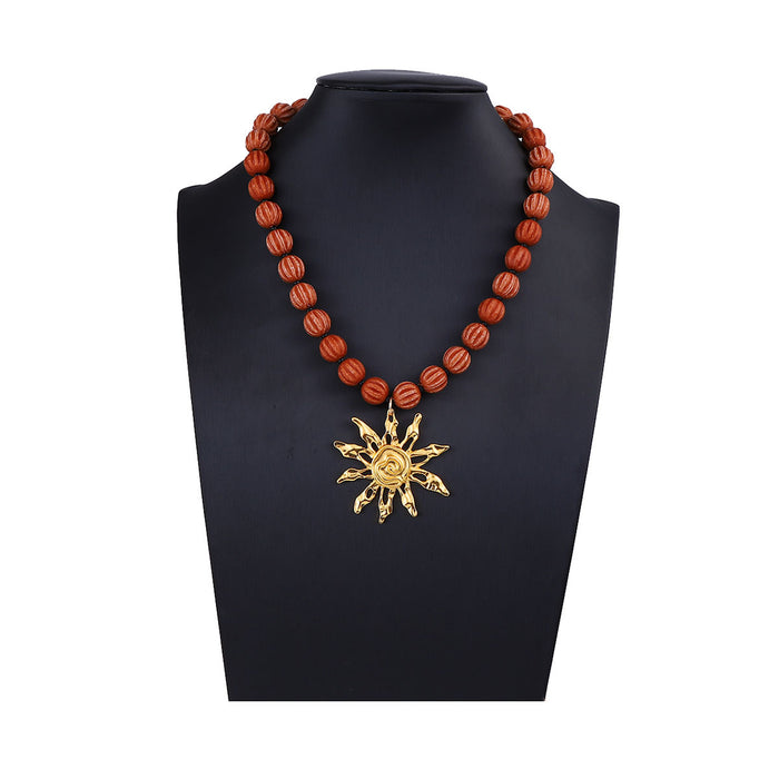 Wholesale Alloy Sunflower Pendant Necklace Beaded Daily Commuting Women's Necklace