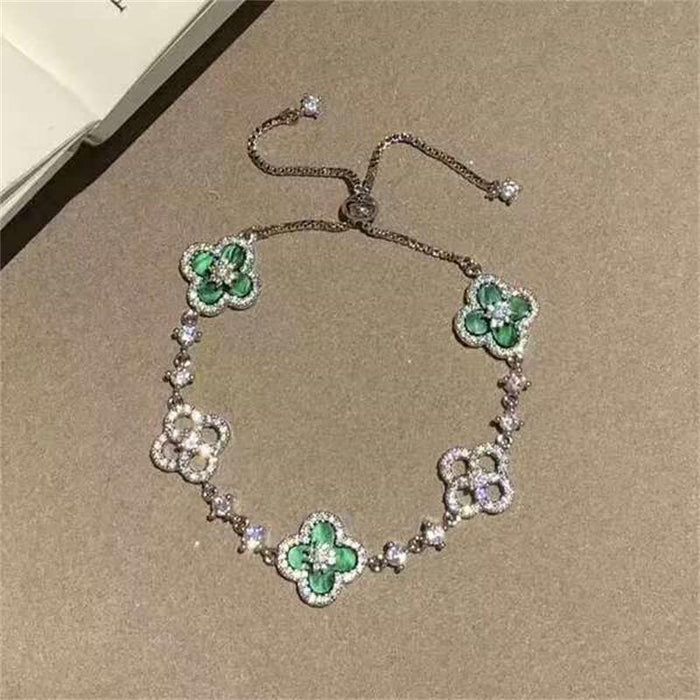 Wholesale Micro-set cubic zirconia four-leaf clover adjustable bracelet