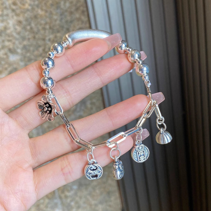 Wholesale Niche personalized design wristband round brand versatile bracelet