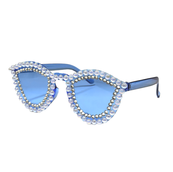 Wholesale Pearl studded cat eye sunglasses and glasses