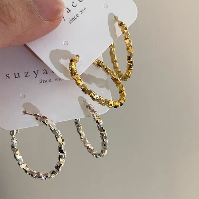 Wholesale Understated Zircon Hoop Earrings