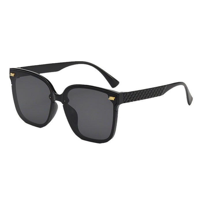 Wholesale Sunglasses, rice nail box, high-end beach photography, sun shading sunglasses
