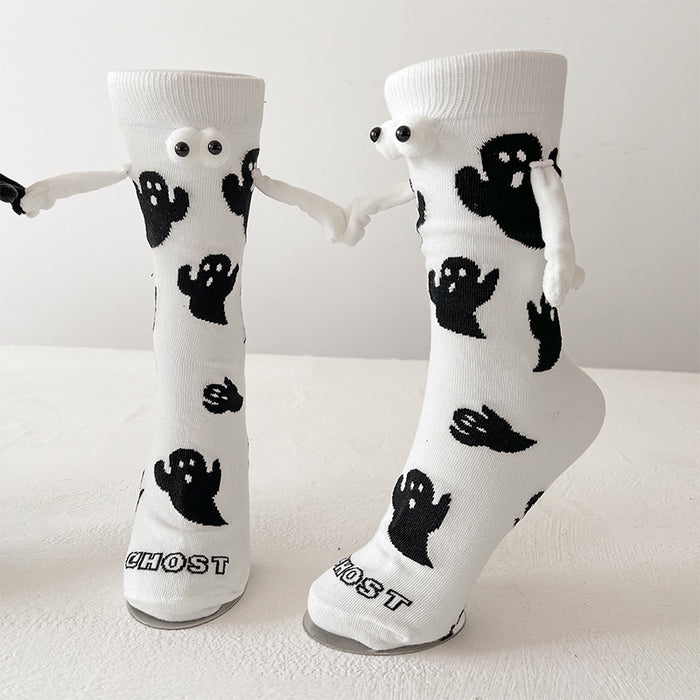 Wholesale Ghost  socks magnetic holding socks  feet plus size couple black and white tube socks