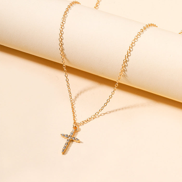 Wholesale Personalized jewelry with diamond studded alloy cross necklace, simple pendant