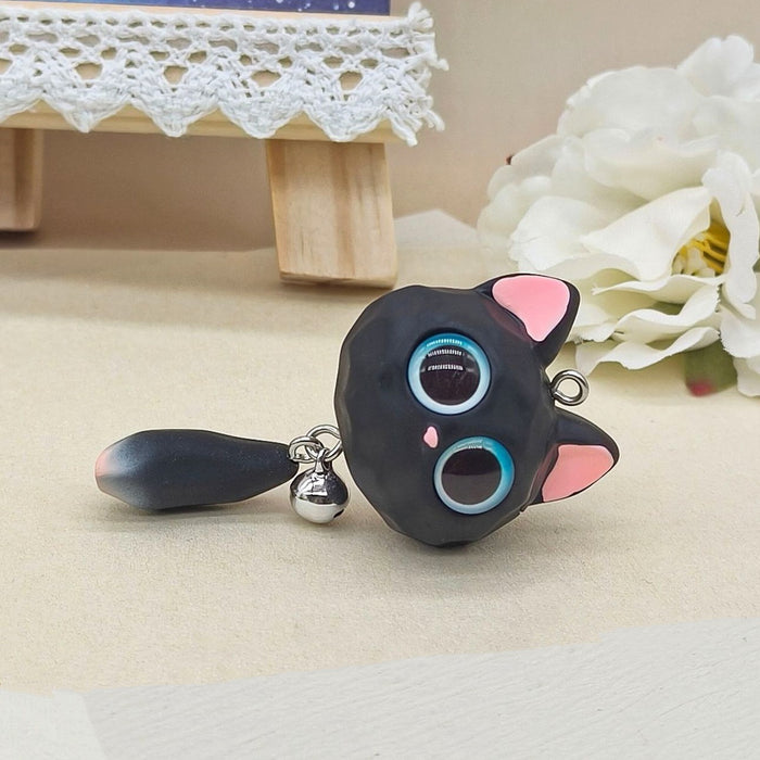 Wholesale Resin Big Eye Cat Head Keychain Stereo Cat Doll Pendant Car Backpack Pendant Small Gift