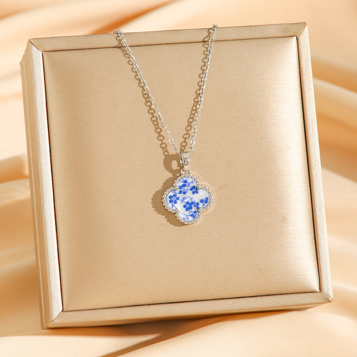 Wholesale 2pcs Gold Blue White Porcelain Four Leaf Clover Titanium Steel Pendant Necklace