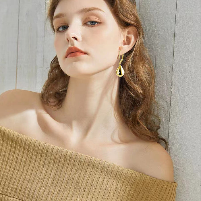 Wholesale Earrings with fashionable personality, light luxury, simple and niche design, high-end feeling, tear drop earrings