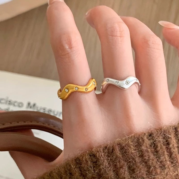 Wholesale Open ring, niche design, fashionable ring, light luxury, personalized star shaped index finger ring