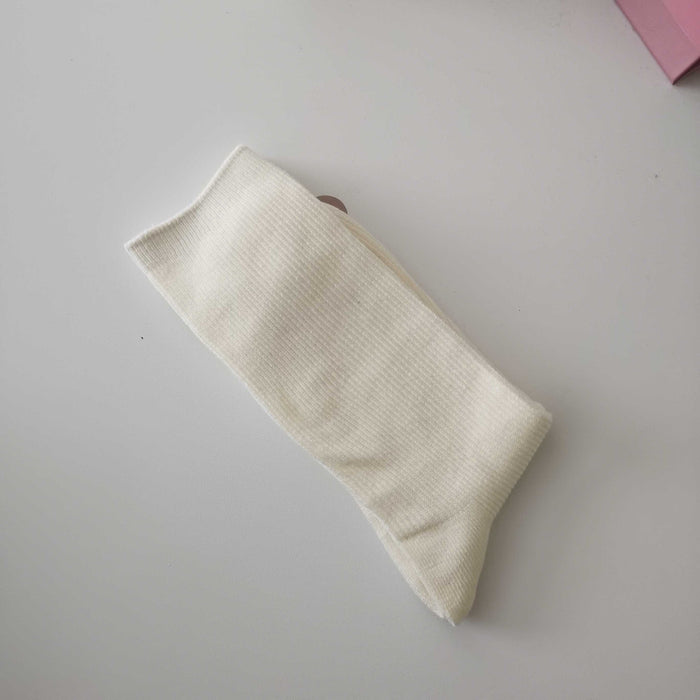 Wholesale Socks with cute vertical stripes