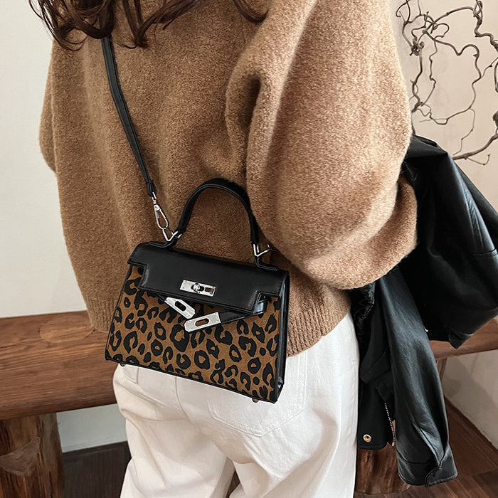 Wholesale Retro leopard print cross-body shoulder bag