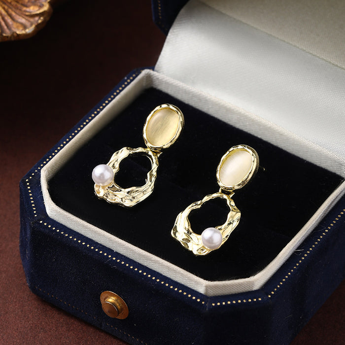 Wholesale Cat's Eye Earrings for Women Fashion Earrings for Women