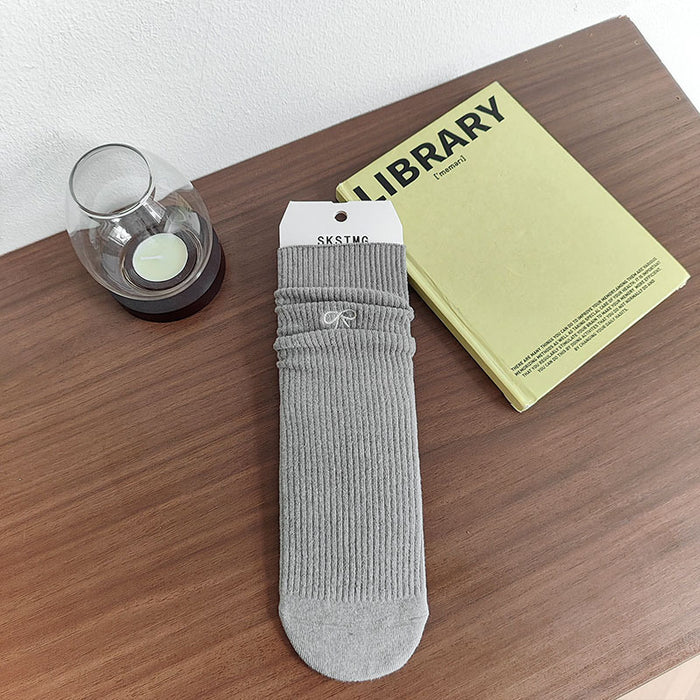 Wholesale New socks with bow embroidery, midsole, loose mouth, stacked socks