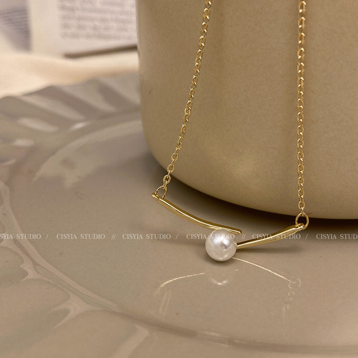 Wholesale Cross pearl necklace, titanium steel, light luxury, niche design, collarbone chain, high-end sensory chain