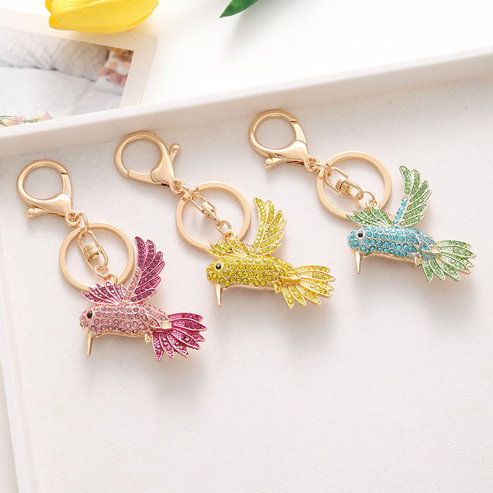 Wholesale jewelry fashion creative Diamond flying hummingbird keychain gift
