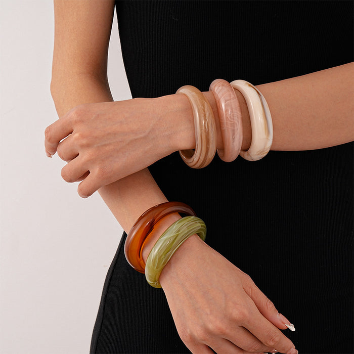 Wholesale Acrylic Geometric Open Bracelet Elegant High-end Jewelry for Women