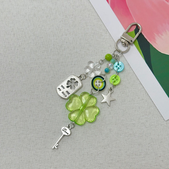 Wholesale Four-leaf Clover Pendant Keychain Beaded Small Pendant Cute  All-match