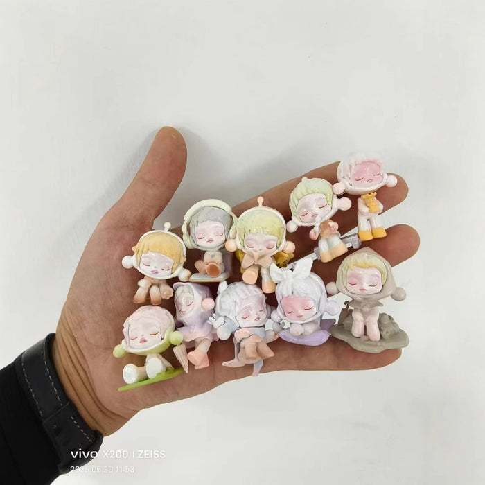 Wholesale cute grain play hand toy doll ornaments toy