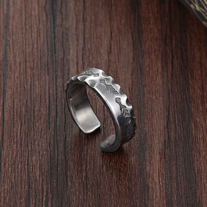 Wholesale Vintage handmade forged antique patterned ring with adjustable ring opening