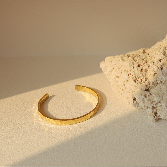 Wholesale Irregular Hammer Pattern Bracelet Women's Bracelet Titanium Steel