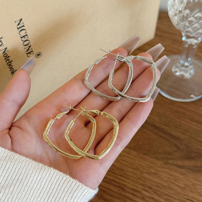 Wholesale Fashionable silver needle high-end ear rings, metal earrings, multi-layer earrings, geometric square earrings