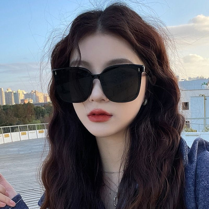 Wholesale Sunglasses Female Large Frame Black Sunglasses Sunglasses