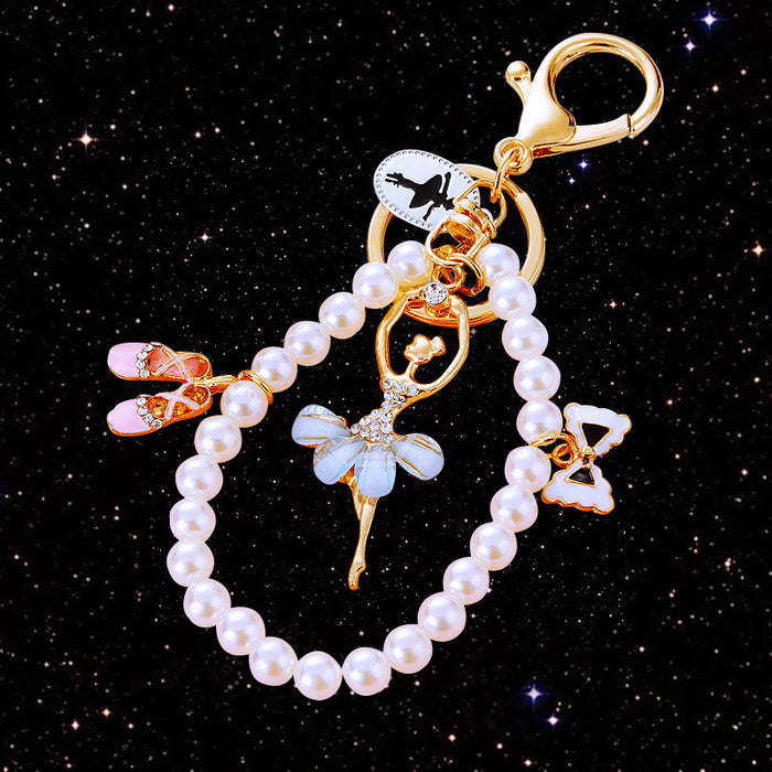 Wholesale Car keychain metal cute pendant keychain ring creative