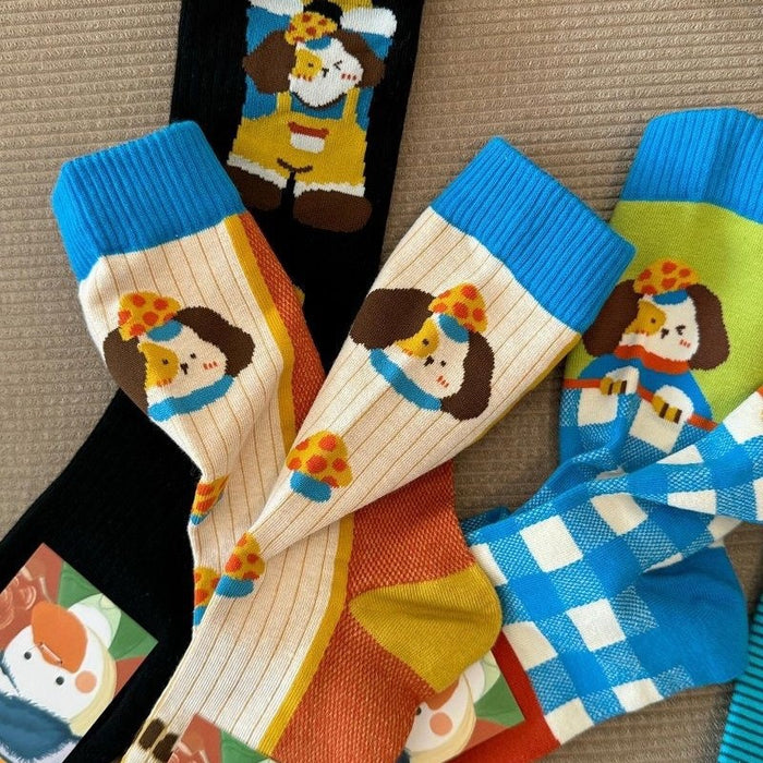 Wholesale Cute and quirky socks with children's midsole design, contrasting colors