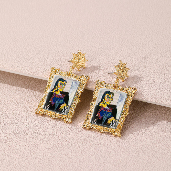 Wholesale Retro gold frame earrings abstract woman famous painting exaggerated earrings crying woman earrings