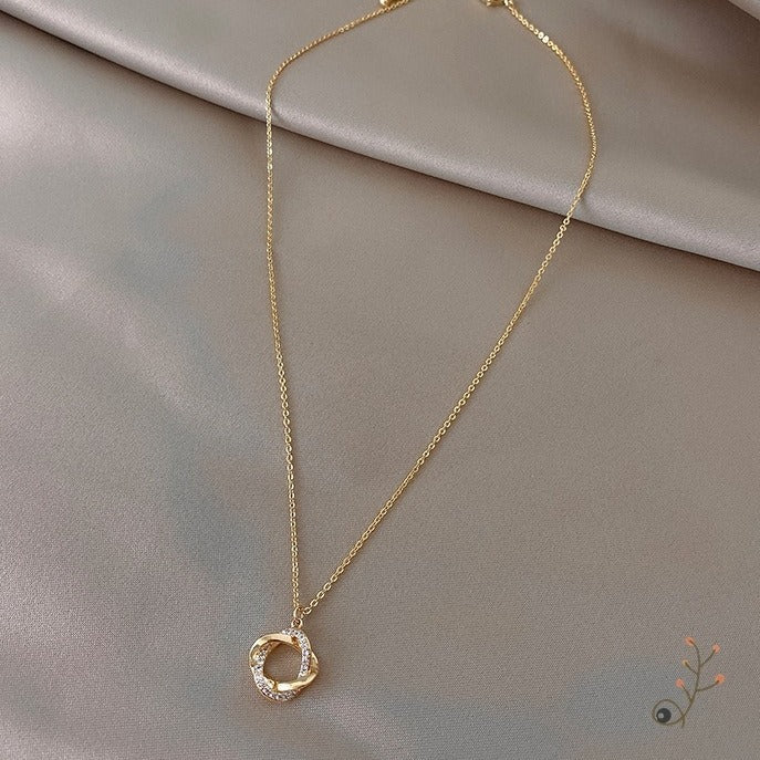 Wholesale Minimalist style fashionable bracelet with niche design, new light luxury bracelet accessory