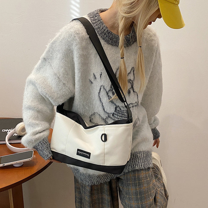 Wholesale Small bag new color contrasting wide shoulder strap crossbody bag fashionable and versatile single shoulder