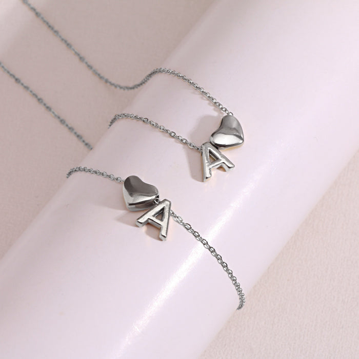 Wholesale Clavicle chain jewelry accessory 26 letter heart pendant titanium steel necklace