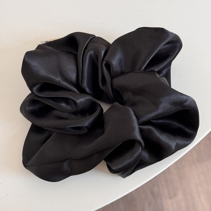 Wholesale Beautiful Glossy Satin Large Intestine Hair Ring Advanced Temperament Rope