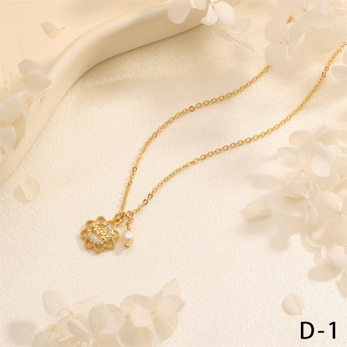 Wholesale Copper Mama Hollow Micropaved White Zirconium Pearl Necklace JDC-NE-TianYi003