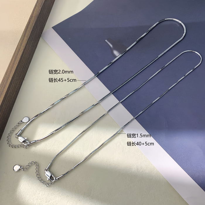 Wholesale Titanium steel bone chain, versatile for men and women, basic style, layered collarbone chain, thick and thin, men's style