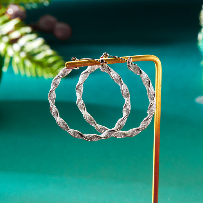 Wholesale Christmas fashion colorful red and green twisted earrings party accessories Christmas earrings