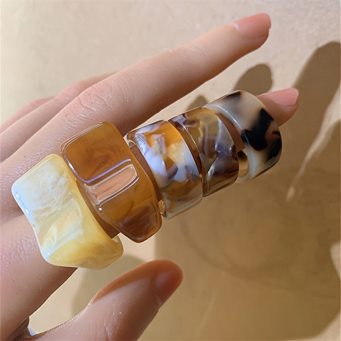Wholesale Retro amber resin ring with minimalist ring and bracelet