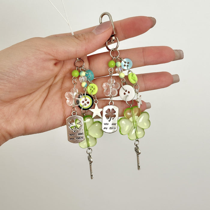 Wholesale Four-leaf Clover Pendant Keychain Beaded Small Pendant Cute  All-match